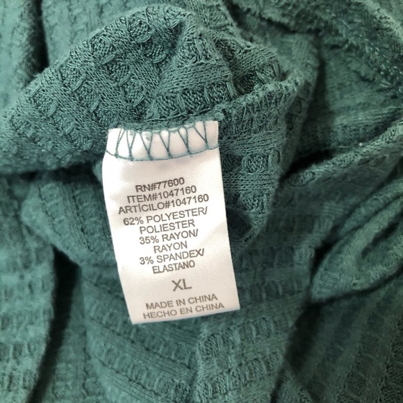 CHASER Teal Waffle Knit Thermal Top - Picture 13 of 13